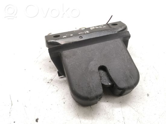 Audi A3 S3 8L Tailgate/trunk/boot lock/catch/latch 8L0827520C