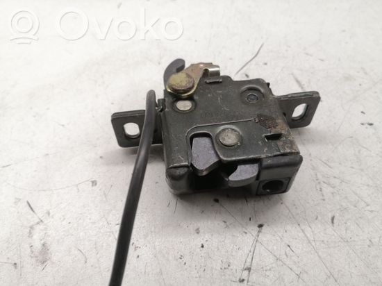 Audi A6 S6 C4 4A Tailgate/trunk/boot lock/catch/latch