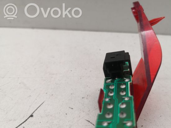BMW 1 E81 E87 Third/center stoplight