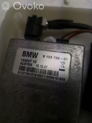 BMW 3 E90 E91 Aerial antenna amplifier 9123739