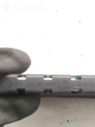 Volkswagen PASSAT CC Third/center stoplight 3C8945087B