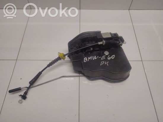 BMW 5 E60 E61 Front door lock 7167073