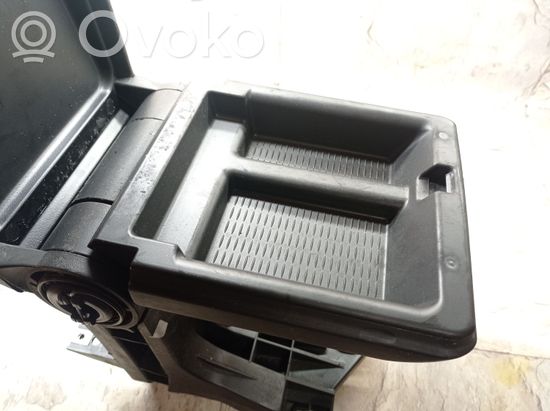 BMW 3 E46 Armrest 8213678 51168213678