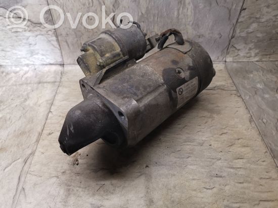 BMW 5 E39 Starter motor 2247391