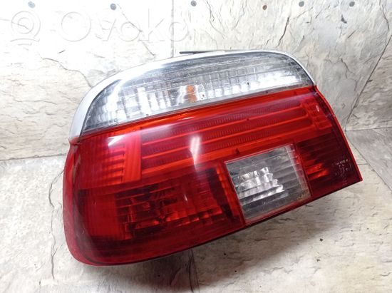 BMW 5 E39 Rear/tail lights 02260560