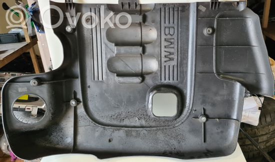 BMW 5 E60 E61 Engine cover (trim) 7789000