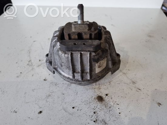 BMW 1 E81 E87 Engine mount bracket 13981112
