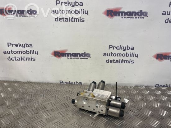 BMW 7 E65 E66 Active stabilizer control/valve assembly 6781487 VB678148701