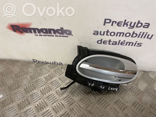 BMW 7 E65 E66 Front door exterior handle 15688520