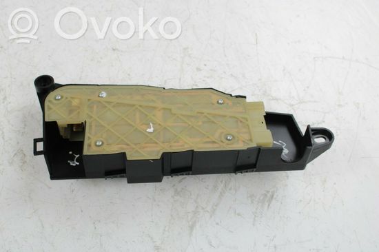 BMW 5 E60 E61 Seat control switch 6961858