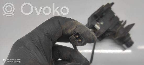 Mercedes-Benz E W124 Loading door lock