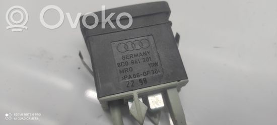 Audi A4 S4 B5 8D Headlight level adjustment motor 8D0941301