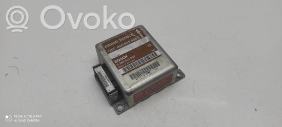 Audi 80 90 S2 B4 Airbag control unit/module 8A0959655B