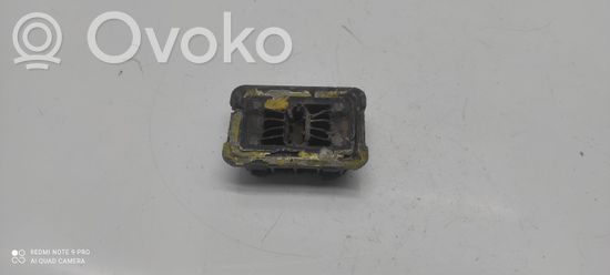 BMW 3 E90 E91 Jacking socket point