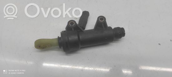 BMW 3 E90 E91 Clutch master cylinder 21526758822