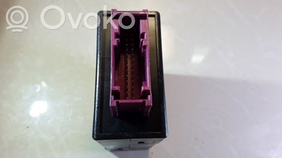 BMW 5 E39 Other control units/modules 8375964