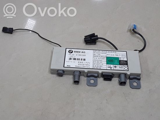 BMW 5 E39 Aerial antenna amplifier 65258380685