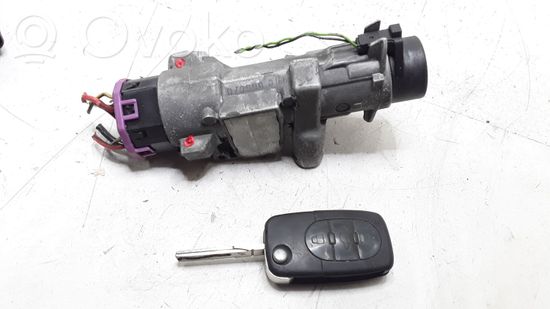Audi A6 S6 C5 4B Ignition lock 4B0905851B