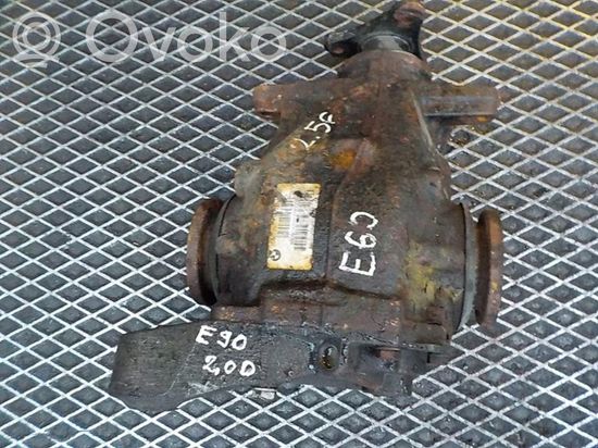 BMW 3 E90 E91 Rear differential 7566225