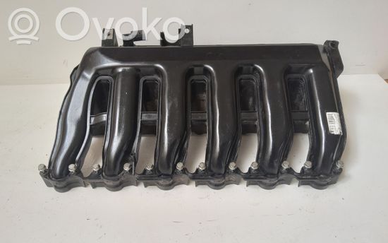 BMW X5 E70 Intake manifold 7790700 7790701