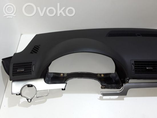 Audi A4 S4 B7 8E 8H Dashboard 8E1857041L 8E1857067