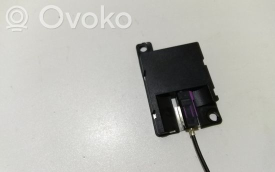 BMW 7 E65 E66 Bluetooth antenna 8450838742203 838742203