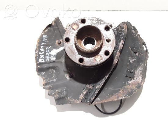 BMW X5 E53 Front wheel hub