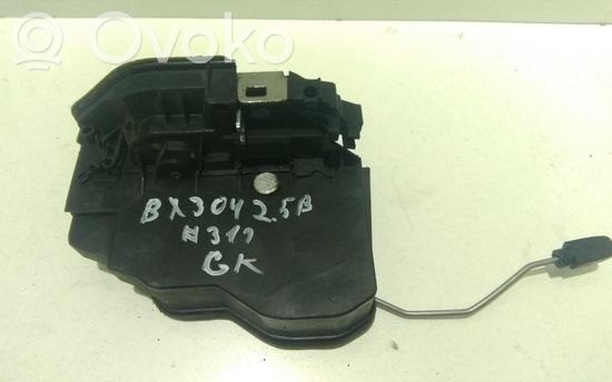 BMW X3 E83 Rear door lock