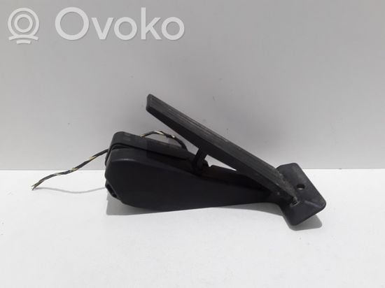 BMW X3 E83 Accelerator throttle pedal 678658901 00937920