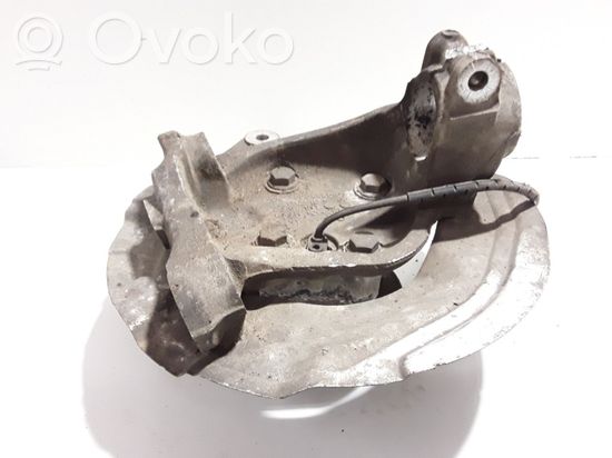 BMW 1 E81 E87 Front wheel hub 3121676444303 6764443