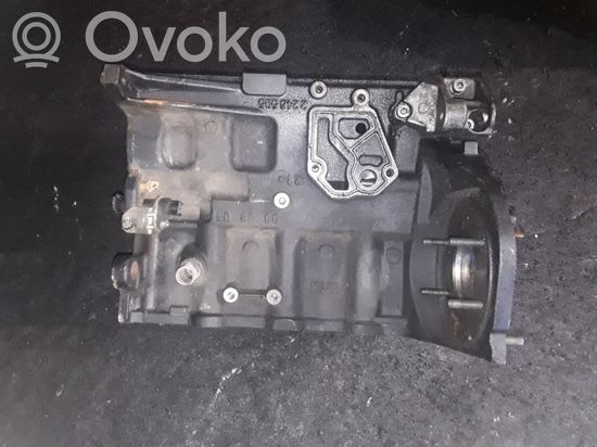 BMW 3 E46 Engine block 2246595 204D1