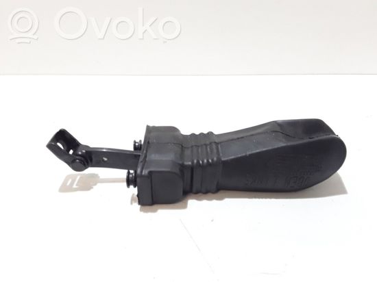 Audi A5 8T 8F Front door check strap stopper 8T0837267