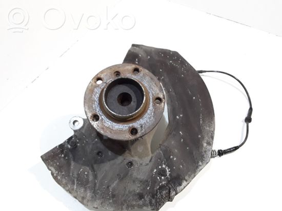 BMW 7 E65 E66 Front wheel hub