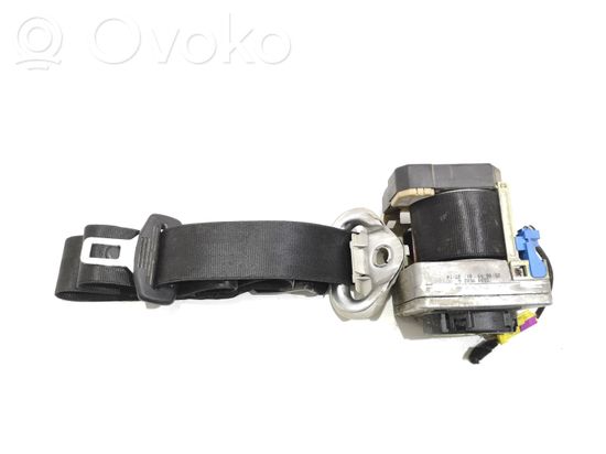 Volkswagen Golf IV Front seatbelt 33009582A