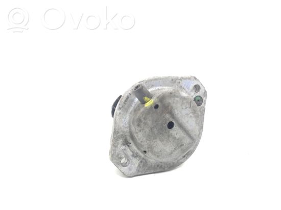 BMW 5 E60 E61 Engine mount bracket