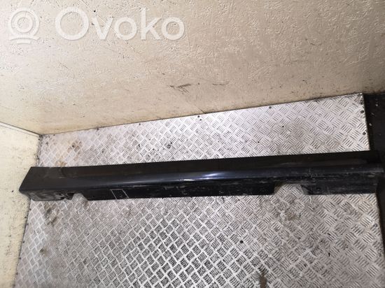 BMW 3 E90 E91 Sill