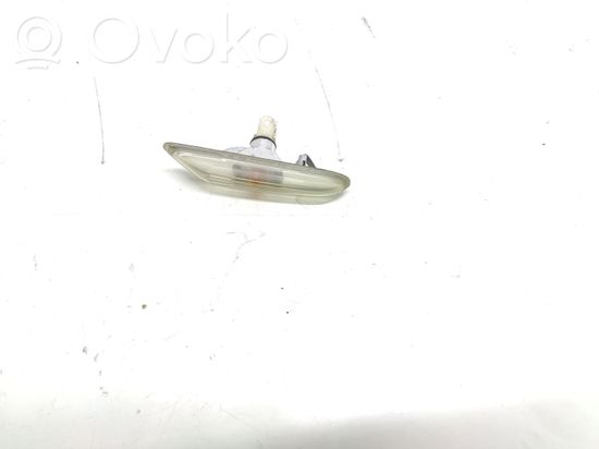 BMW 5 E60 E61 Front fender indicator light