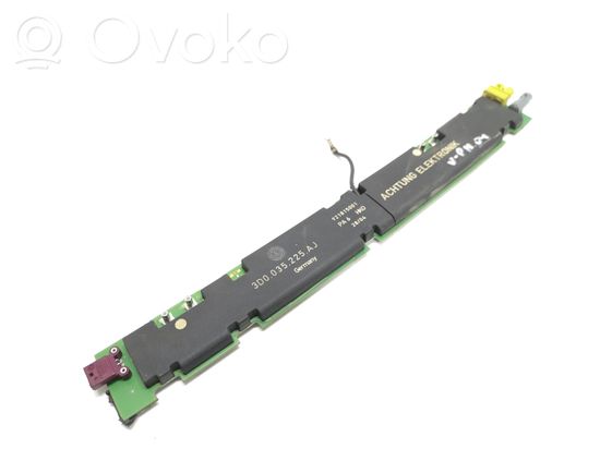 Volkswagen Phaeton Aerial antenna amplifier 3D0035225AJ