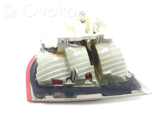 BMW 3 E90 E91 Tailgate rear/tail lights 6937459