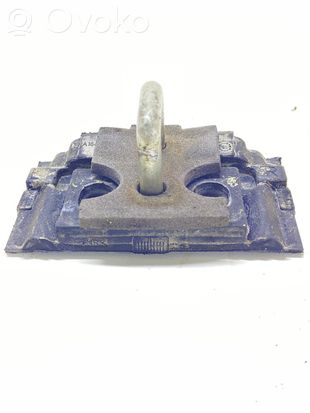 Mercedes-Benz ML W164 Loading door lock loop/hook striker