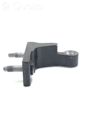 Mercedes-Benz S W222 Front door upper hinge
