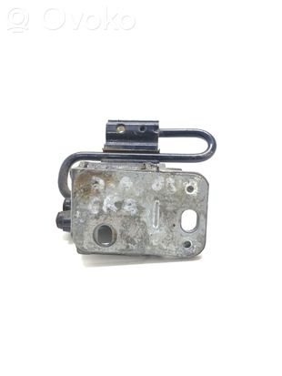 Audi A6 S6 C5 4B Rear door lower hinge