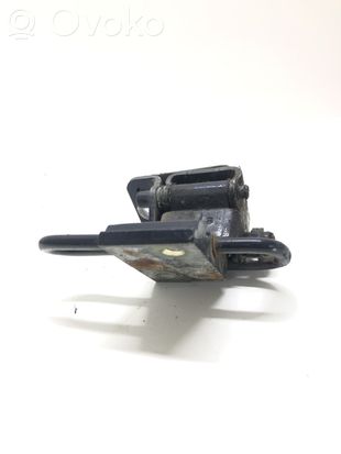 Audi A6 S6 C5 4B Rear door lower hinge