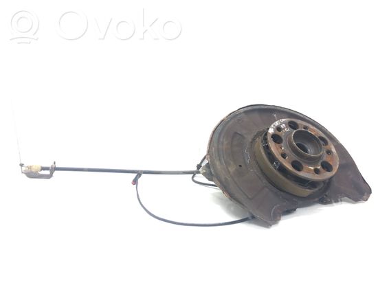 Mercedes-Benz C W204 Rear wheel hub