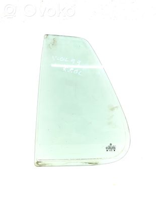 Volkswagen Golf IV Rear vent window glass