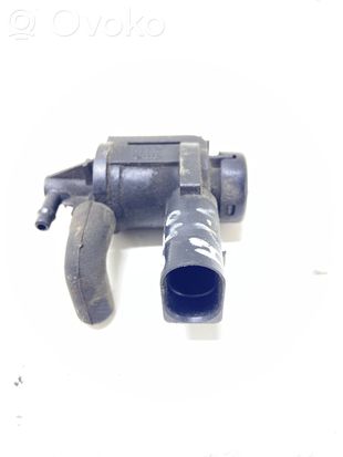 Volkswagen Phaeton Turbo solenoid valve