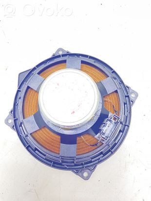 Volkswagen Phaeton Front door speaker