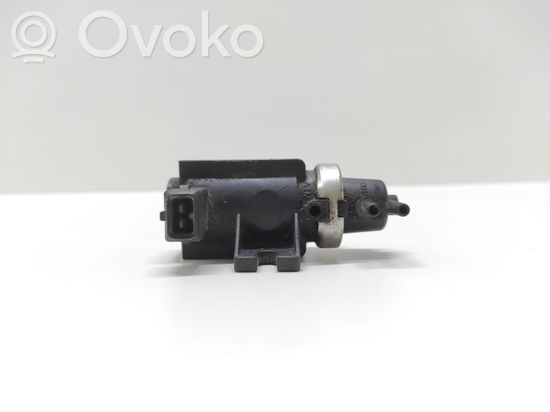 BMW 3 E90 E91 Turbo solenoid valve 72279600 2247906