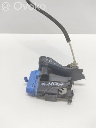 Audi A6 S6 C5 4B Rear door lock 8D0839016A