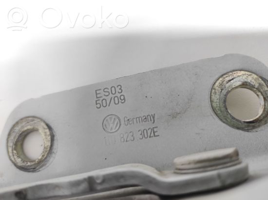 Volkswagen Caddy Engine bonnet/hood hinges 1T0823302E